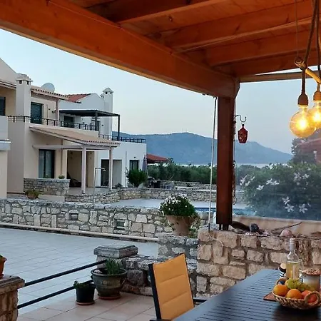 Viva Villa *